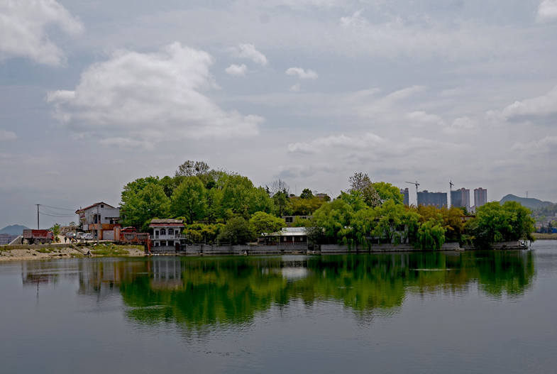 花溪湖2022图片
