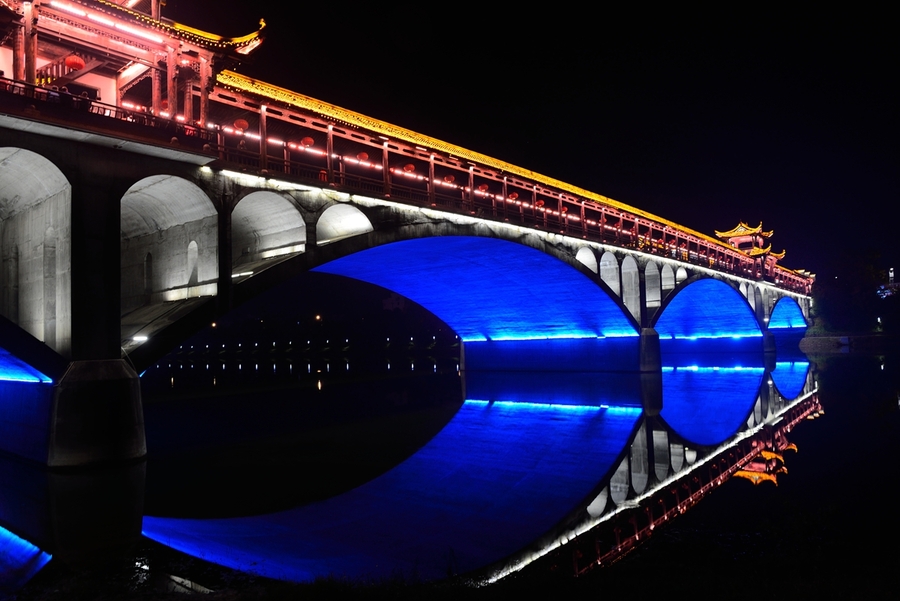 婺源景观桥夜景图片图片