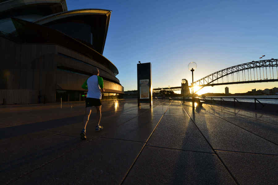 ROMANTIC SYDNEY PORT