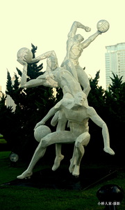 大连星海广场雕塑