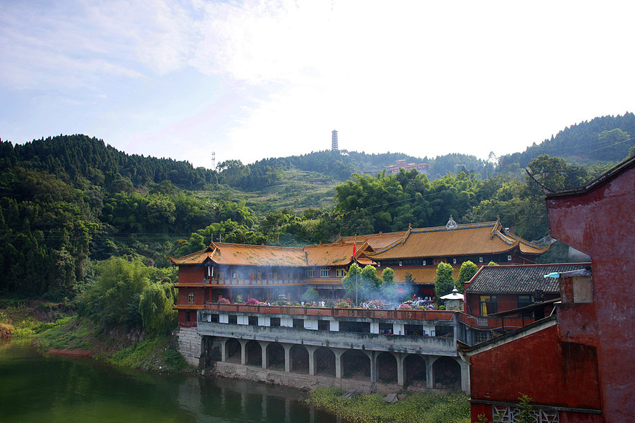 黑龙滩报恩寺