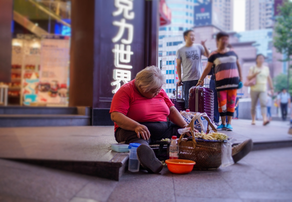 【繼續掃街攝影圖片】紀實攝影_形形色色_太平洋電腦網攝影部落