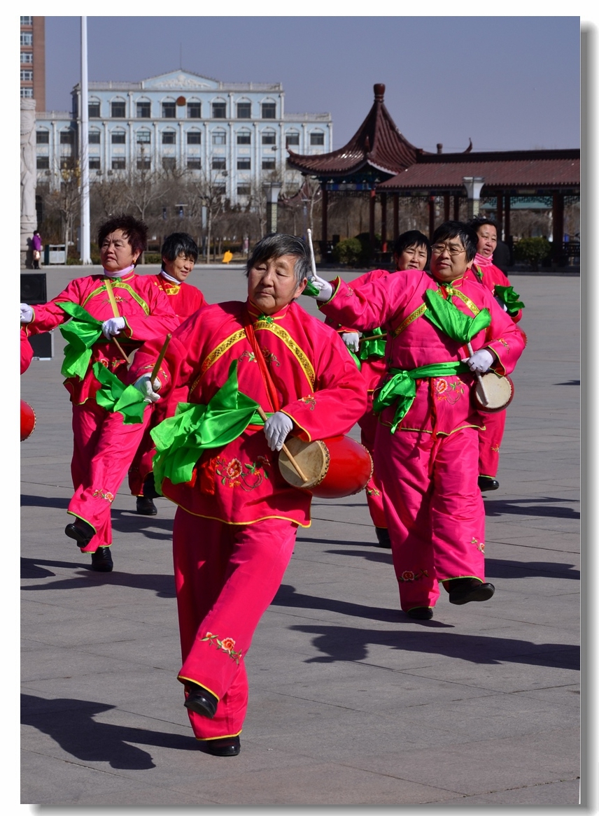 腰鼓的展示图图片