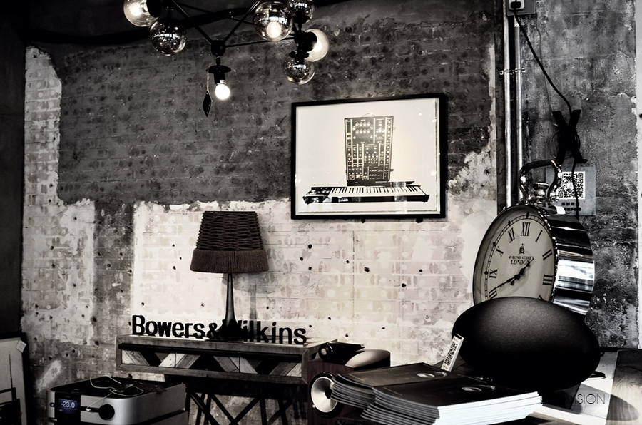 Bowers & Wilkins---LEACLUB 