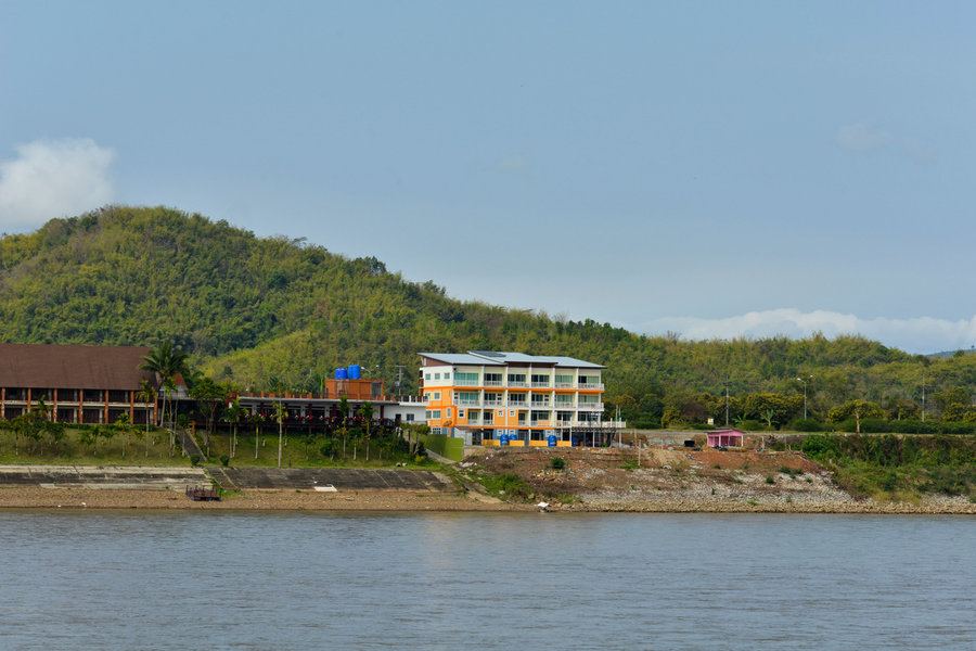 【湄公河上的金三角摄影图片】风光摄影
