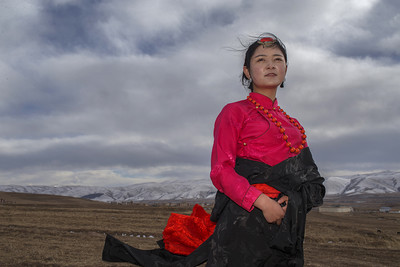 桥丹卓玛,卓玛就是藏语里的仙女
