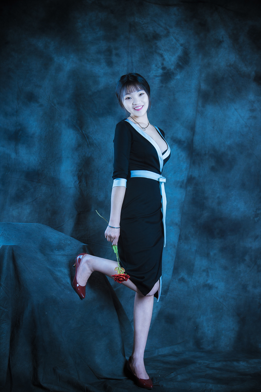 师院美女睡衣秀