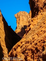 天山神秘大峡谷（手机拍摄）