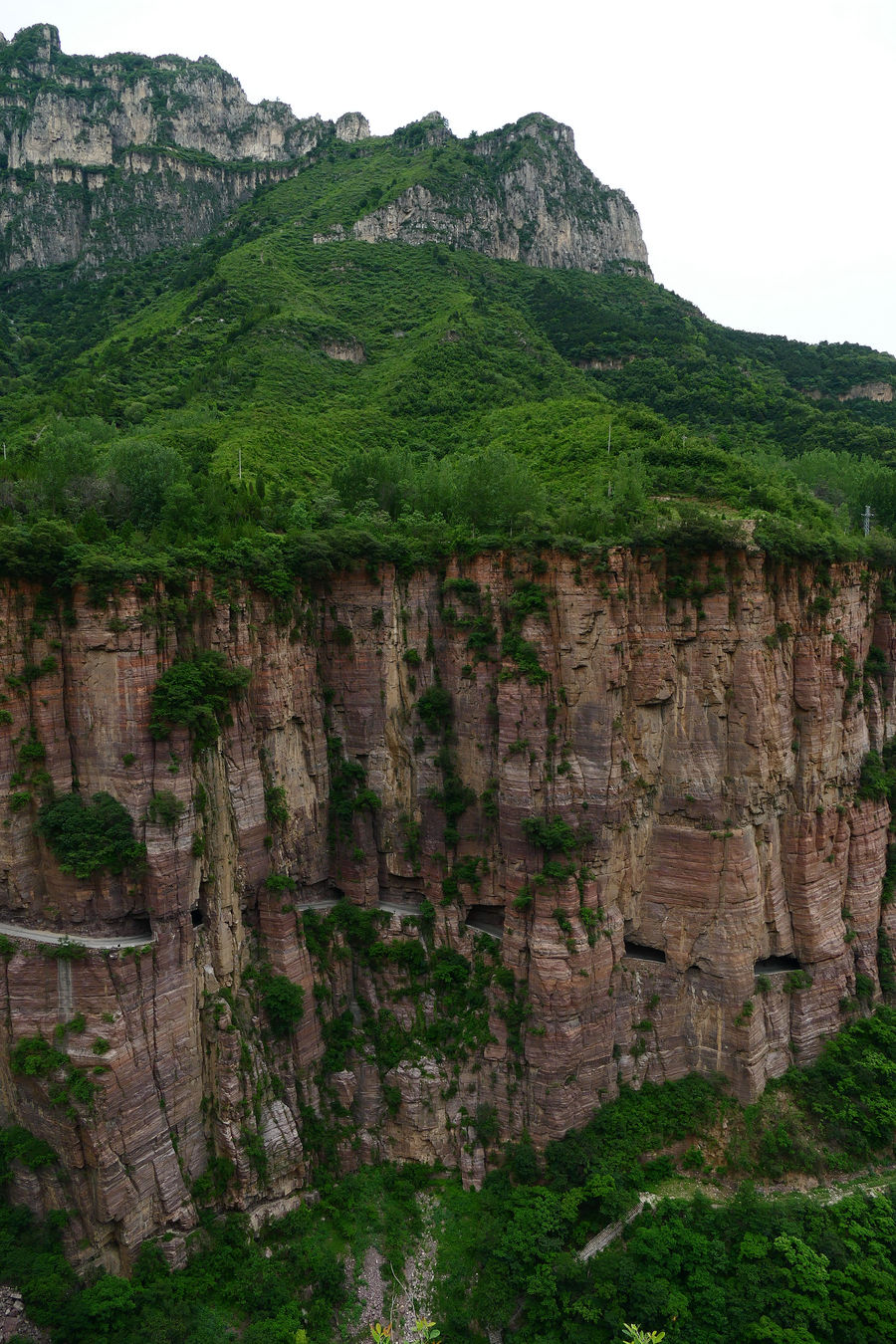 太行山郭亮壁掛公路(二)