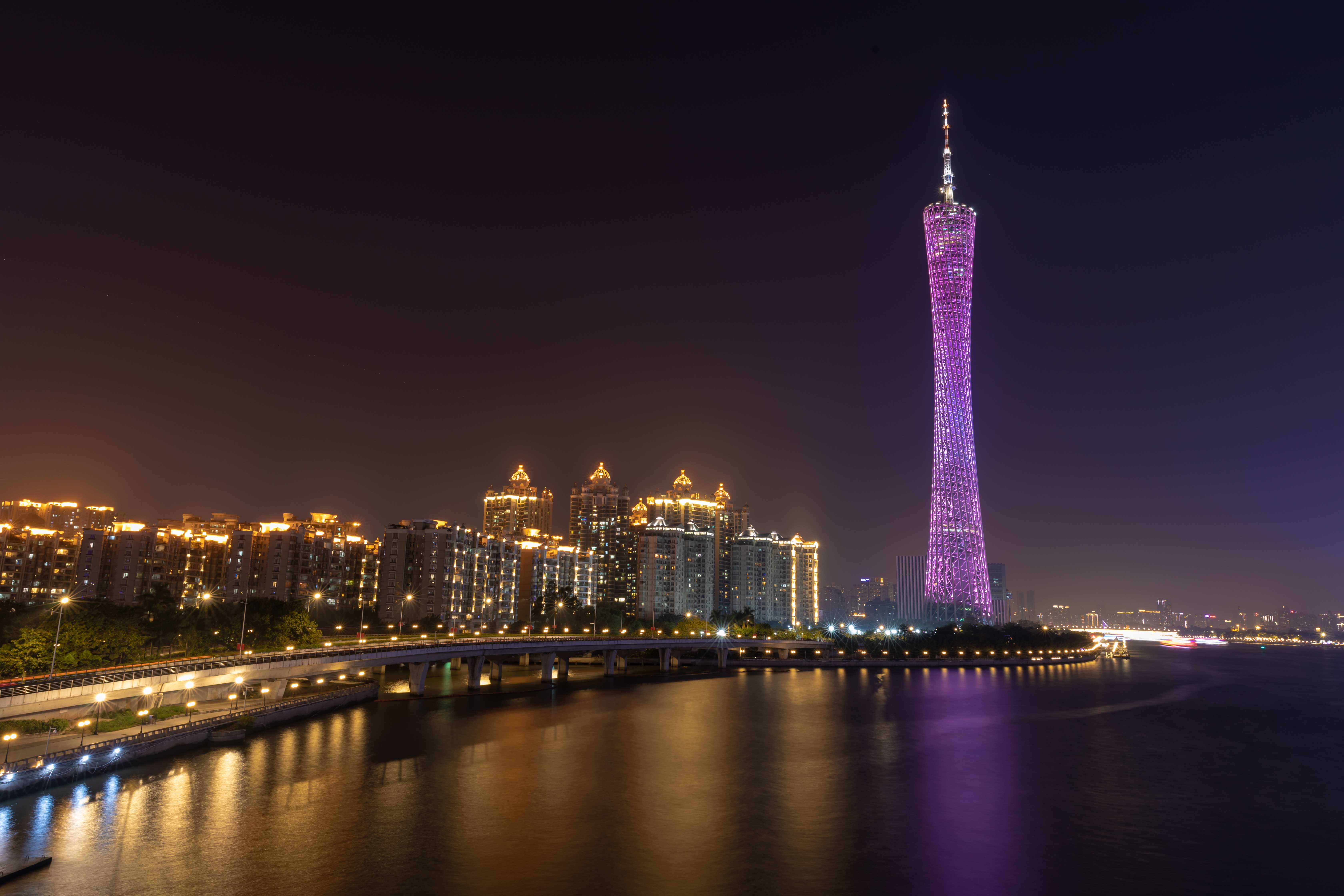 【携程攻略】广州广州塔景点,广州塔又称广州新电视塔，昵称小蛮腰，是羊城的标志性建筑物，与海心…