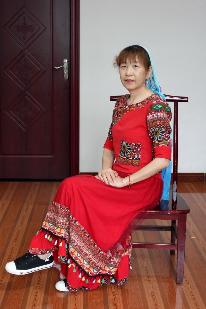 中国大妈经典拍照姿势图片
