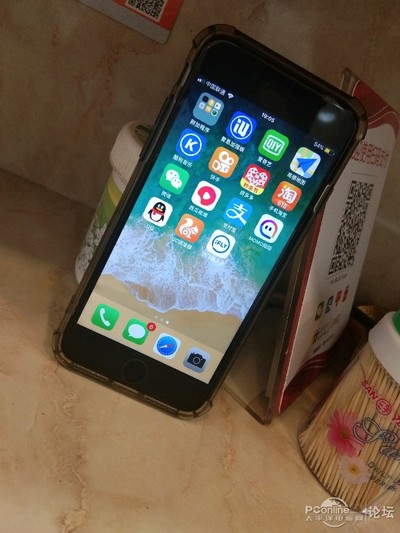 iphone7美版卡贴机(已黑解)