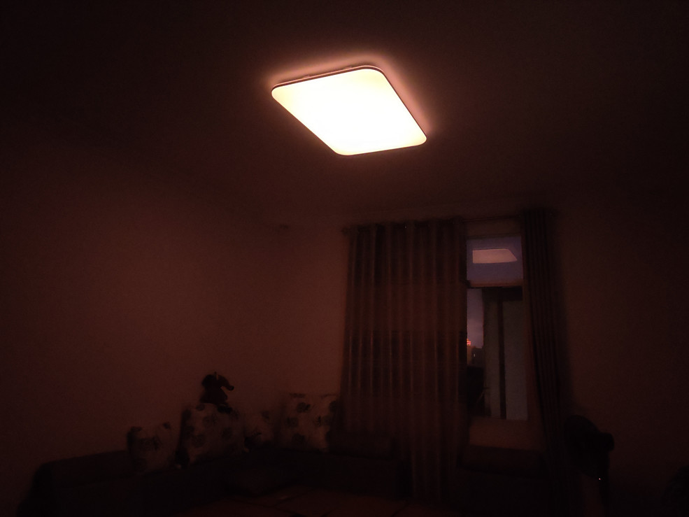 房间夜灯真实图片图片