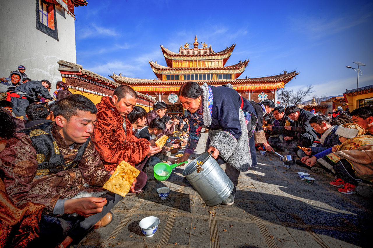 当藏历新年遇上春节，在西藏感受一次热烈的新年！-搜狐大视野-搜狐新闻