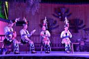 质朴的侗寨歌舞表演（2）——婚恋场面