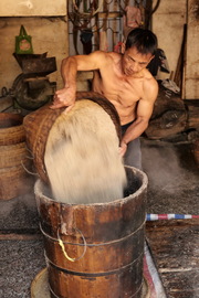 传统手工土制榨油