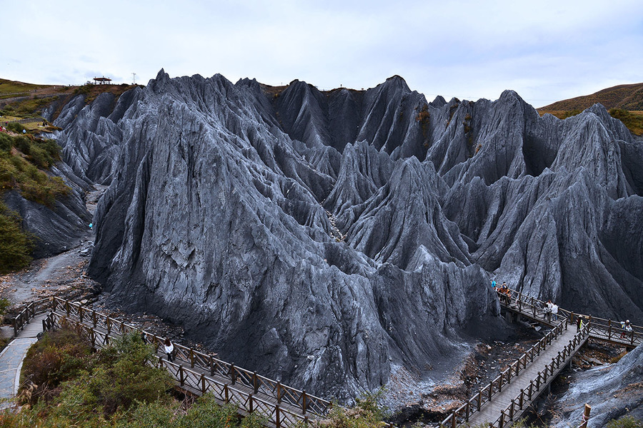 川西旅游图片甘孜州道孚墨石公园