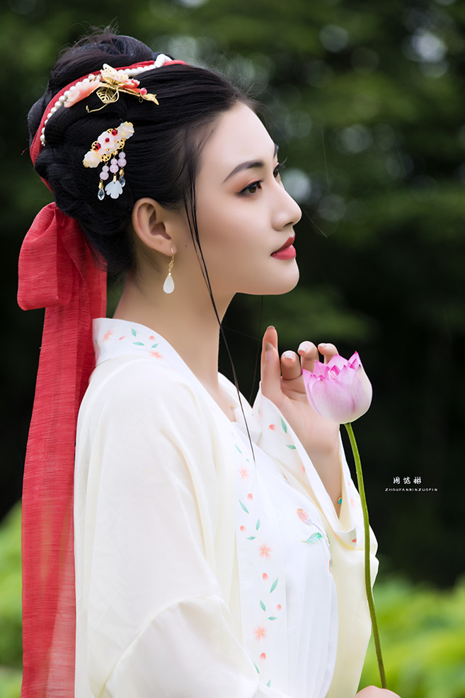 鿴