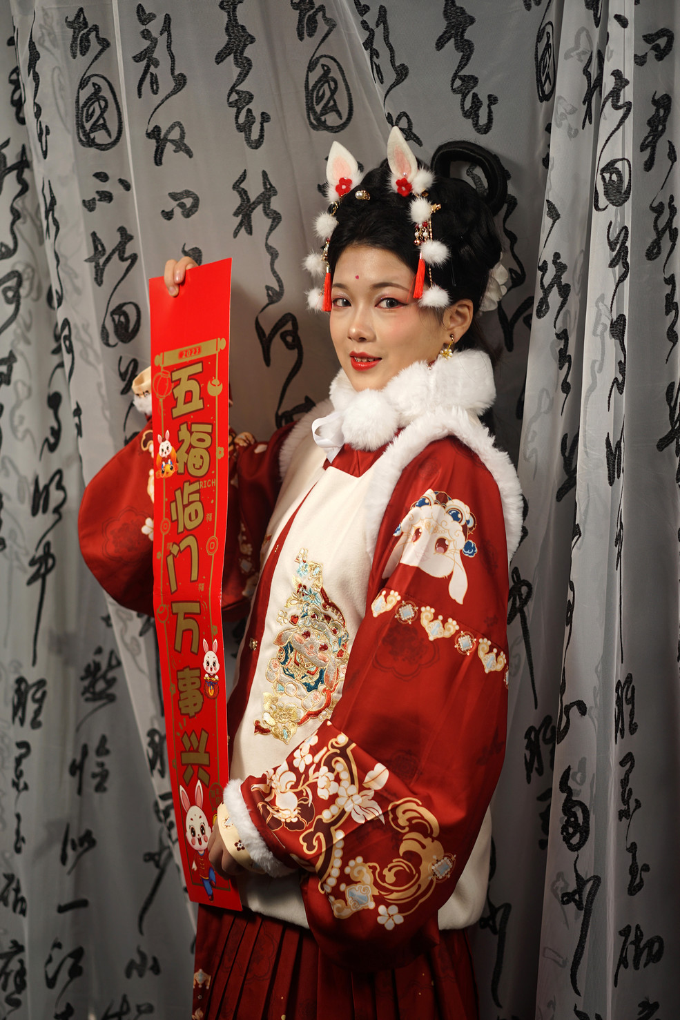 鿴