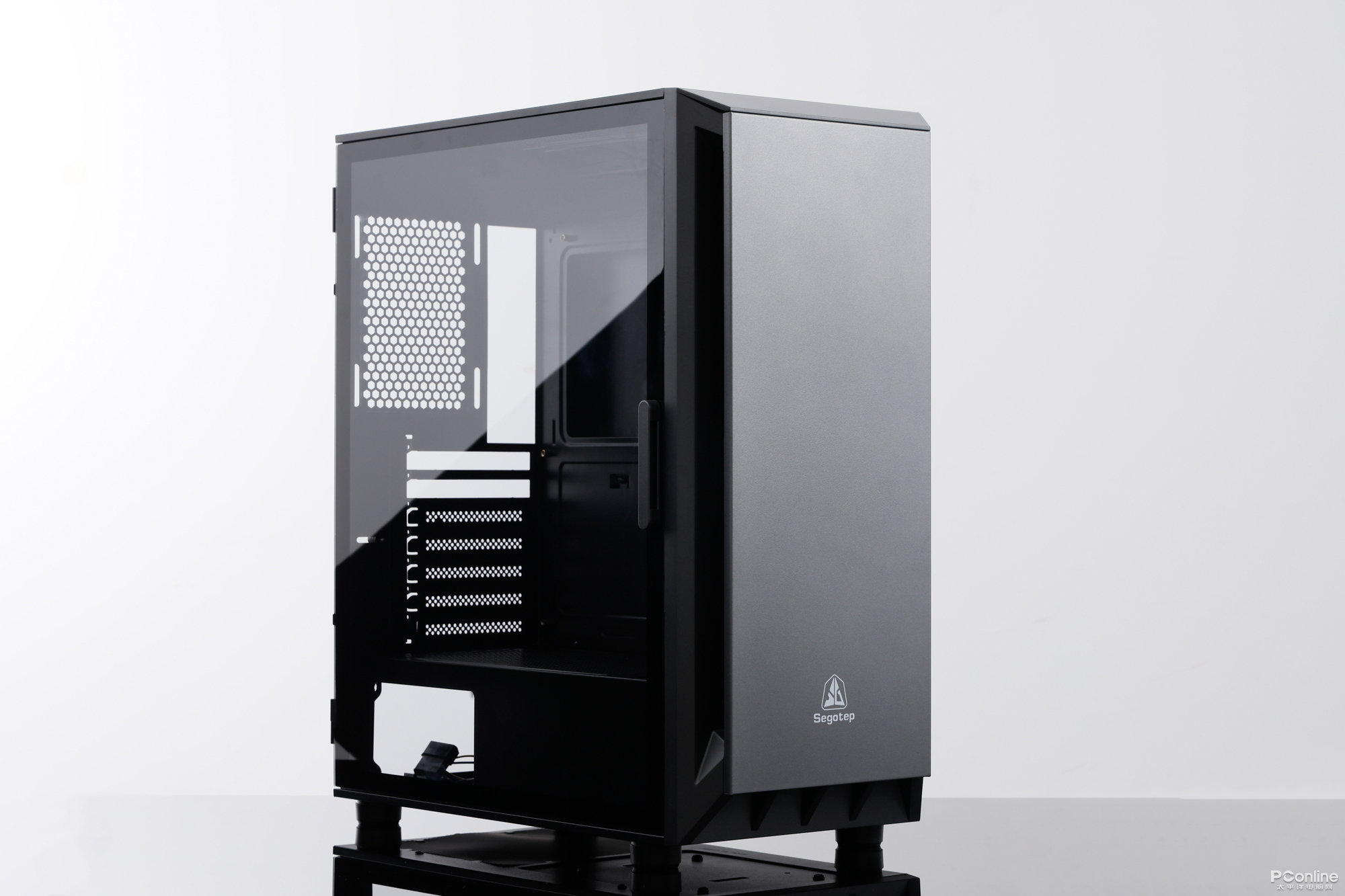 鑫谷直男一号机箱(第二批)