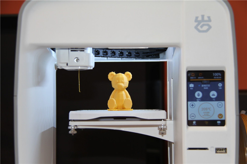 钢铁侠是这样炼成的——岩智能3D打印机