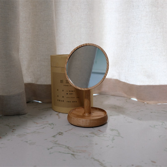 一款比较有创意的实木梳妆镜分享