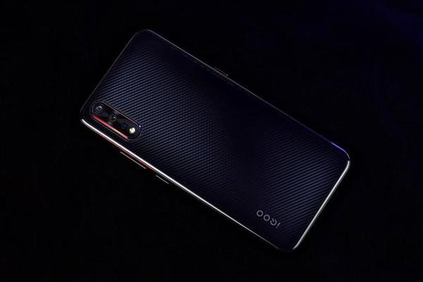 iQOO Neo深度体验：一台颇具性价比的千元手机，颜值与性能皆可盘