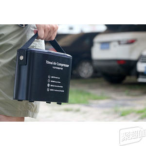 70迈汽车轮胎充气泵体验：带数字显示屏，可检测胎压的充气泵