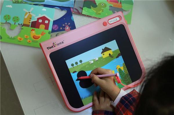 绘特美Z彩色儿童液晶画板，孩子画的开心，家长用的放心