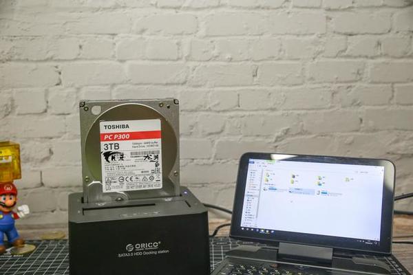 开箱看到这样的东芝P300系列3TB机械硬盘会惊喜？