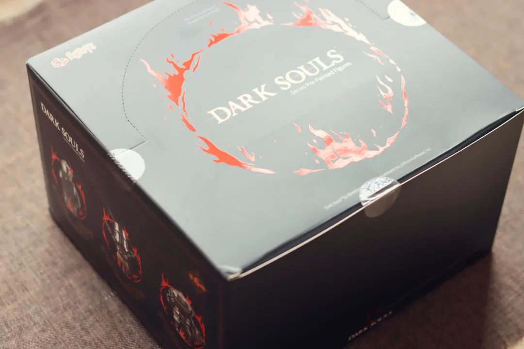 黑魂异闻录——黑暗之魂盲盒模型开箱评测