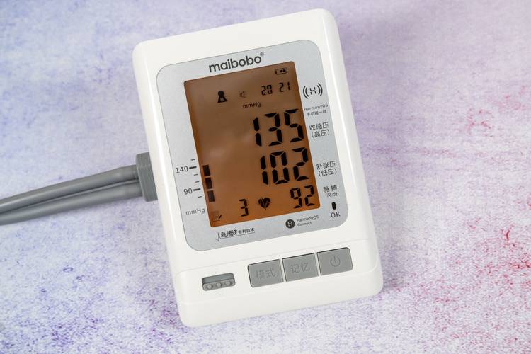血压轻松测，身体状态实时掌握，脉搏波血压计RBP-2400体验