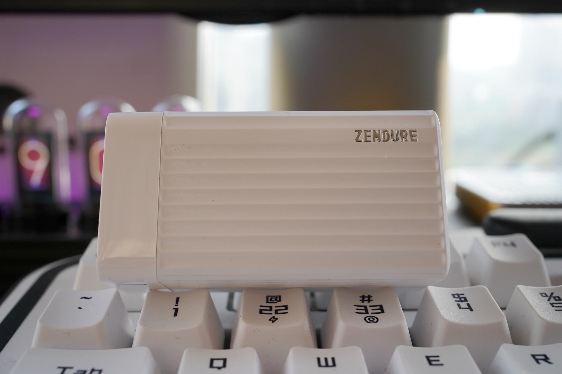 Zendure SuperPort S3二代快充头开箱体验