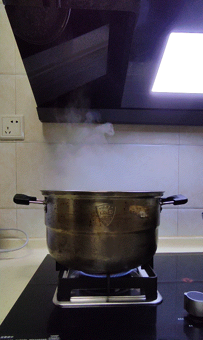 厨房烹饪好帮手，苏泊尔双翼垂直吸油烟机初体验