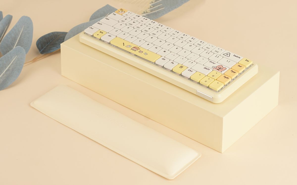 高颜值键盘代表，卡乐瑞可卓大王限定款机械键盘体验