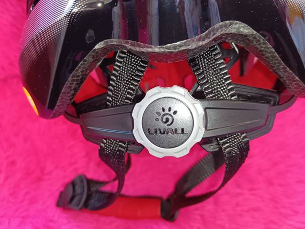 科技让安全更智能—Helmetphone 智能头盔 BH60SE NEO测评