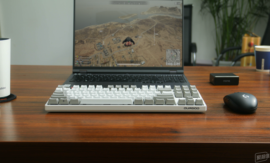 杜伽K320机械键盘：cherry红轴，OEM阶梯键帽，手感一绝
