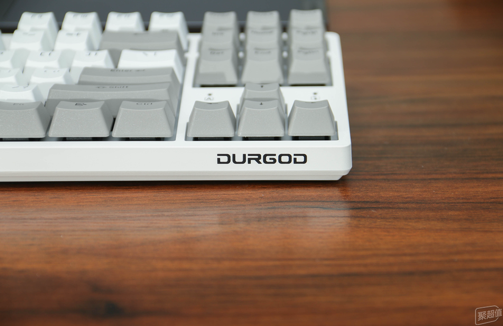 杜伽K320机械键盘：cherry红轴，OEM阶梯键帽，手感一绝