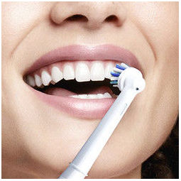 Oral-B 欧乐-B Pro 2 电动牙刷 气质蓝