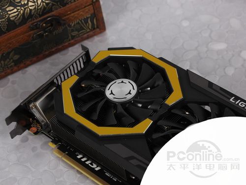 微星 GeForce GTX 980Ti Lightning