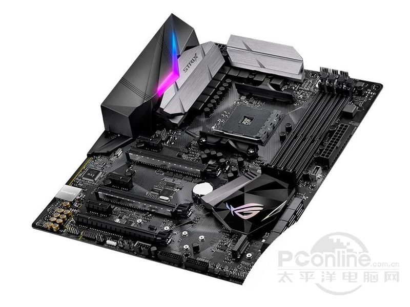 华硕ROG STRIX X370-F Gaming45度正面