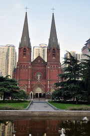 心灵的寄托---上海徐家汇天主教堂
