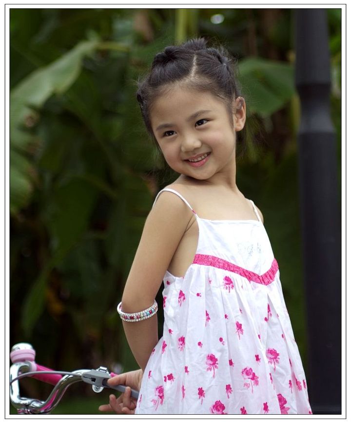 中国最美的小女孩全球图片