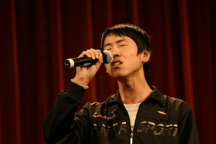 2010УĻչ