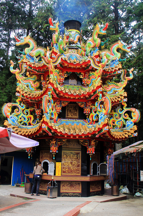 台湾环岛游阿里山受镇宫