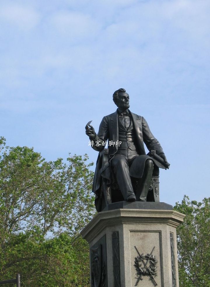 费城独立广场雕像图片