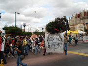 墨西哥大街上的游行