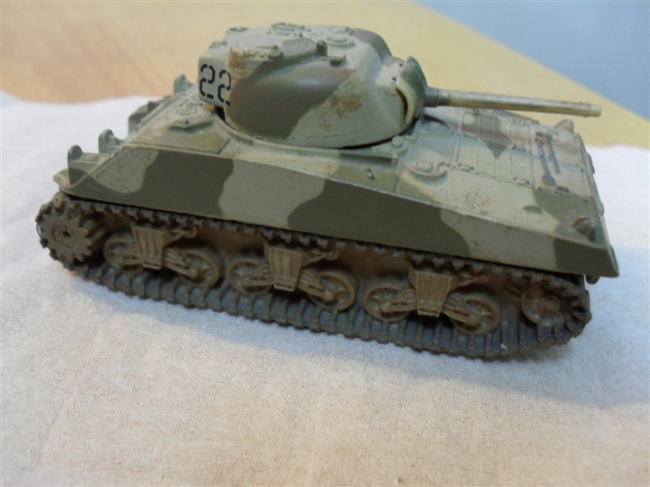 л  Sherman From USA