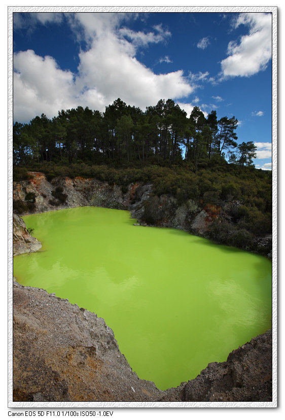 ---³---֮WAI-O-TAPU