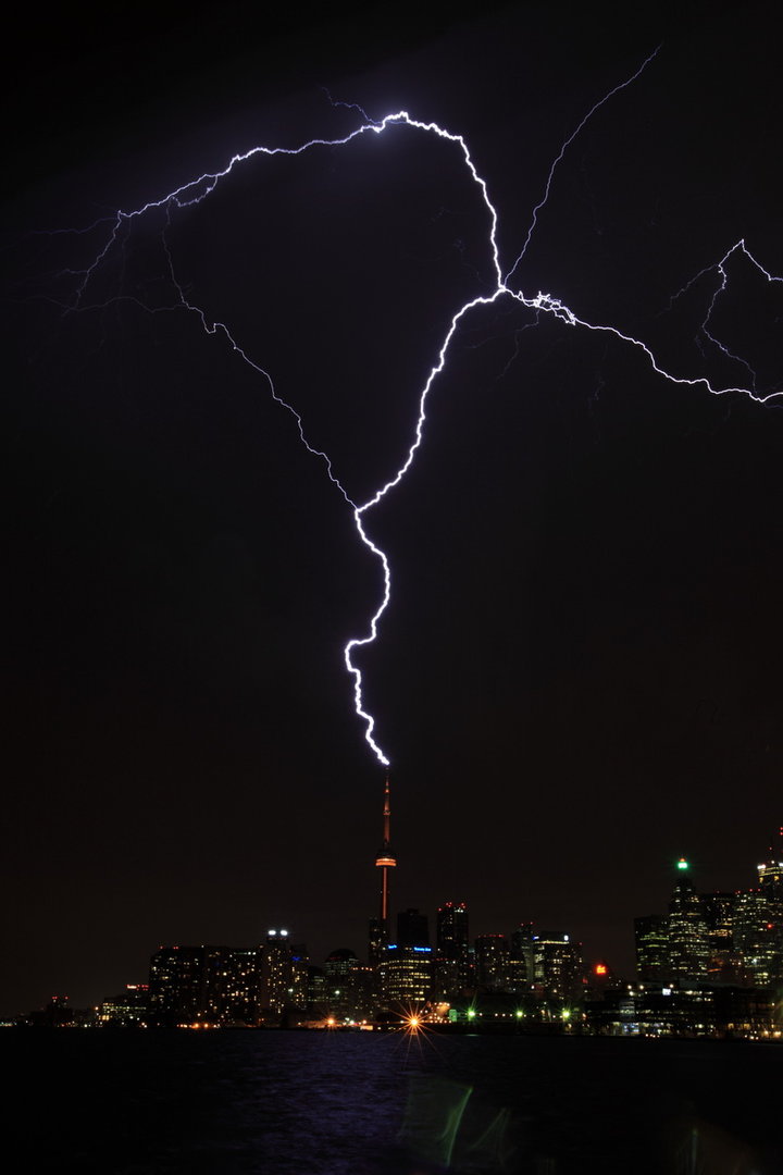 Lightenings Over CN Tower